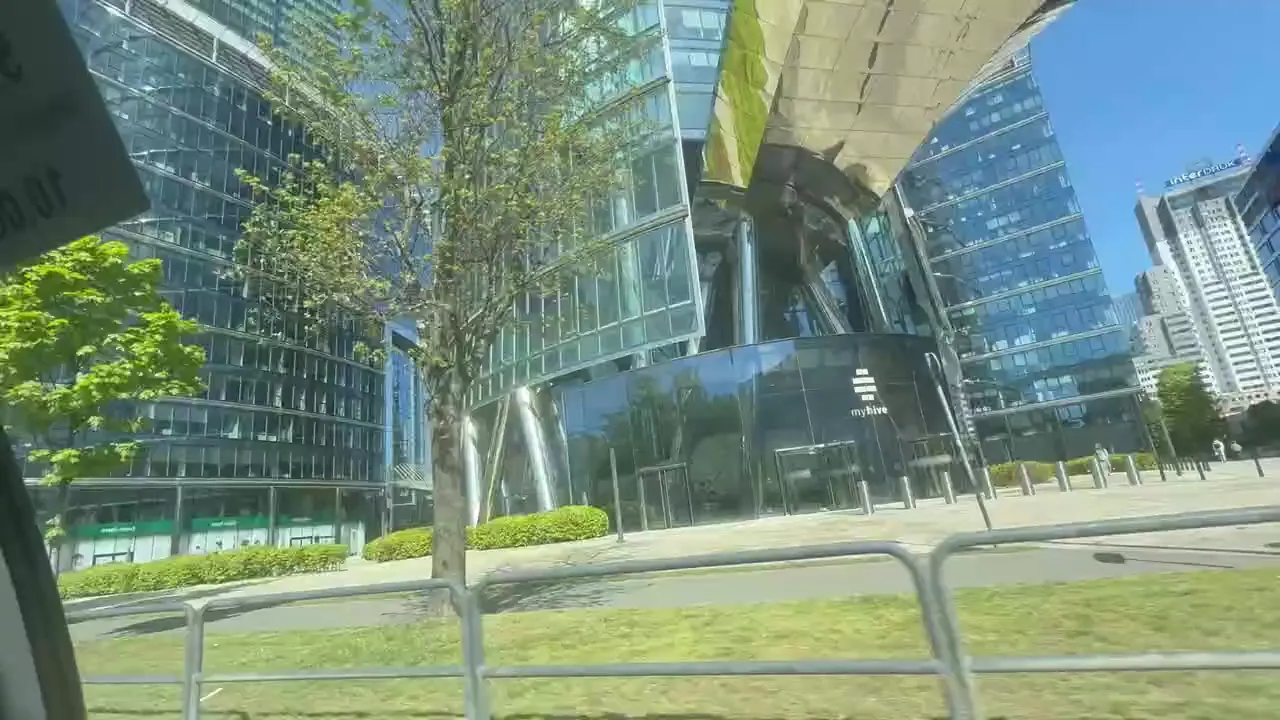 Frame at 00:44