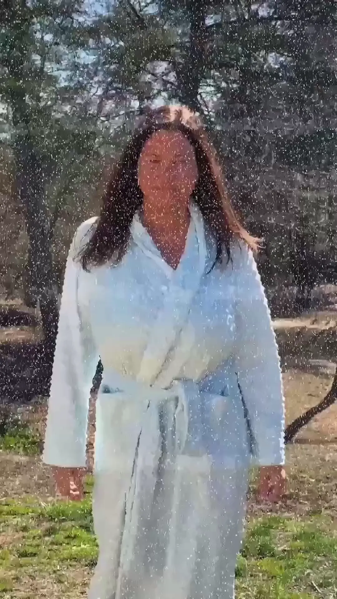 amanda_ann_milf frame at 00:00, A puzzling contrast to Amanda’s branding, this frame features a man in a martial arts robe—perhaps a misplaced B-roll or an inside joke